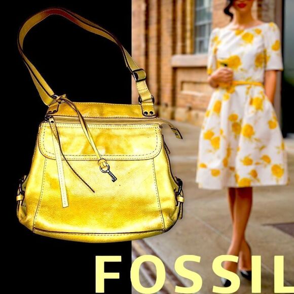 Vintage Fossil leather crossbody organizer purse. Yellow - Picture 1 of 11